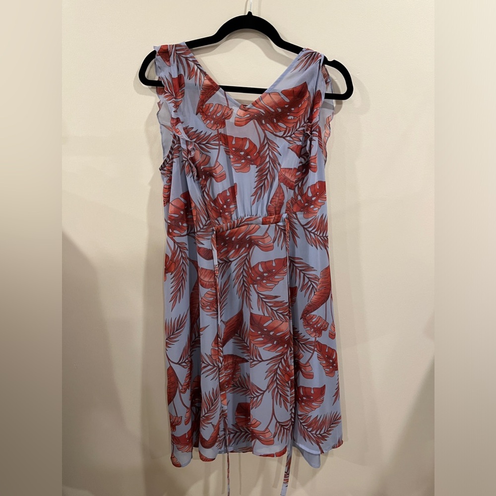 CABI Flowy Dress With Belt Size M Style #5381